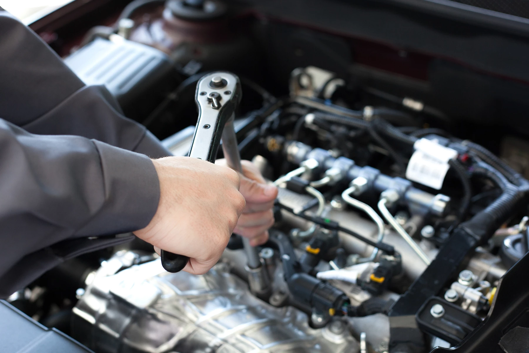 Problems auto mechanics face every day, and how to solve them